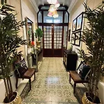 아파트 Stylish Boutique Duplex - Orange - 2 Double Bedrooms