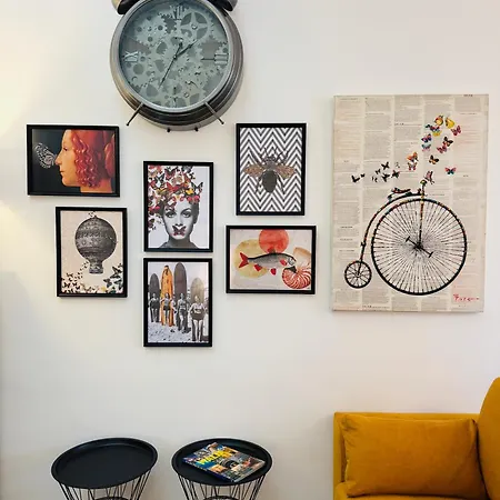 Apartment Stylish Boutique Duplex - Orange - 2 Double Bedrooms