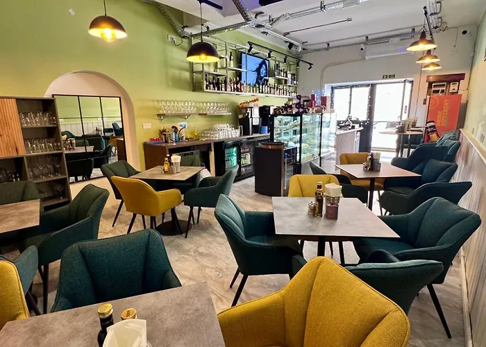 Stylish Boutique Duplex - Orange - 2 Double Bedrooms Apartman